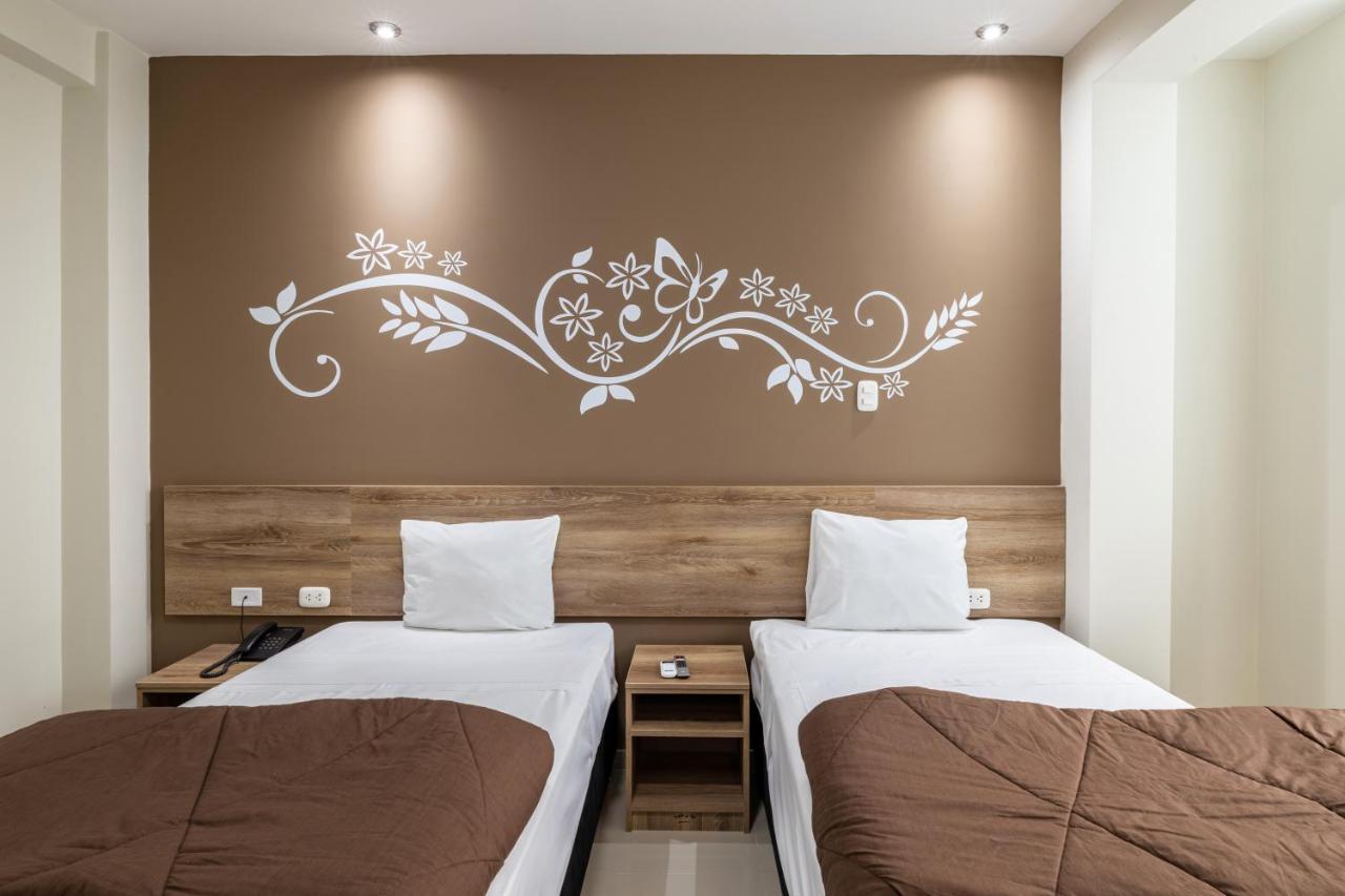 Hotel Solec Piura Buitenkant foto
