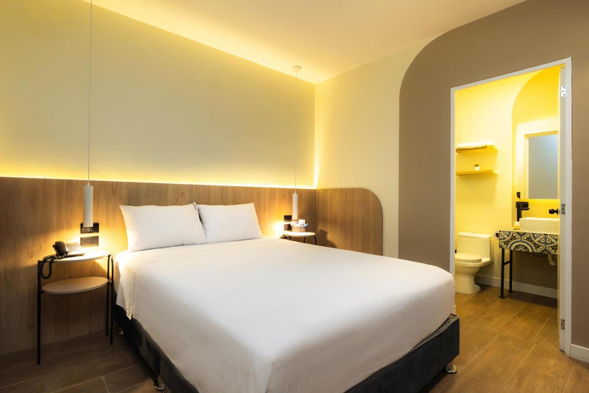 Hotel Solec Piura Buitenkant foto